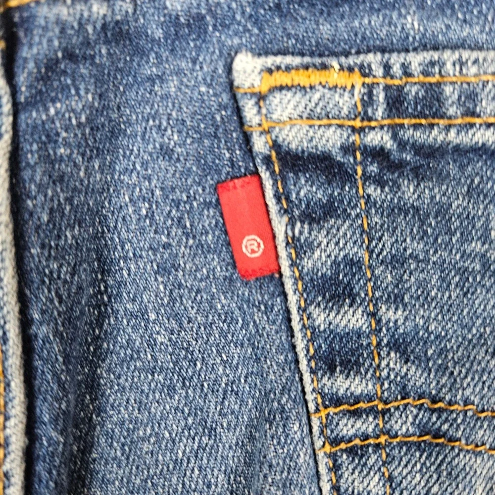 Levi's 505 Jeans Slim Fit‎ Straight Leg Blue Denim Women's Size 7 M